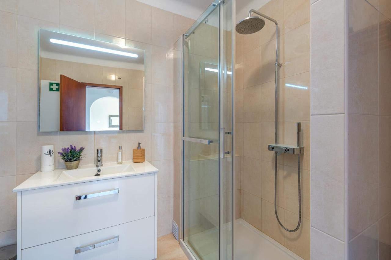 Algarsun - Idealy Situated Holiday Apartment With All Modern Comfort อัลบูเฟรา ภายนอก รูปภาพ